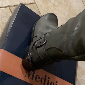 Medici leather knee high grey boots SZ 38